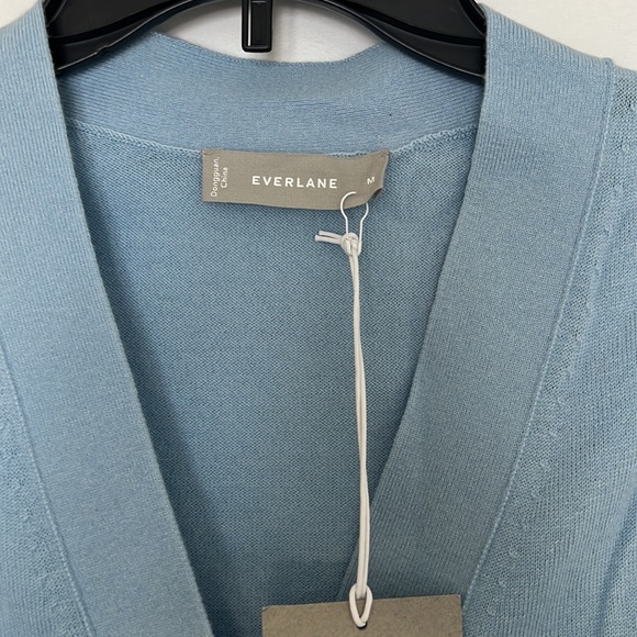 Everlane Light Blue Sleeveless Sweater Vest - Picture 4 of 6